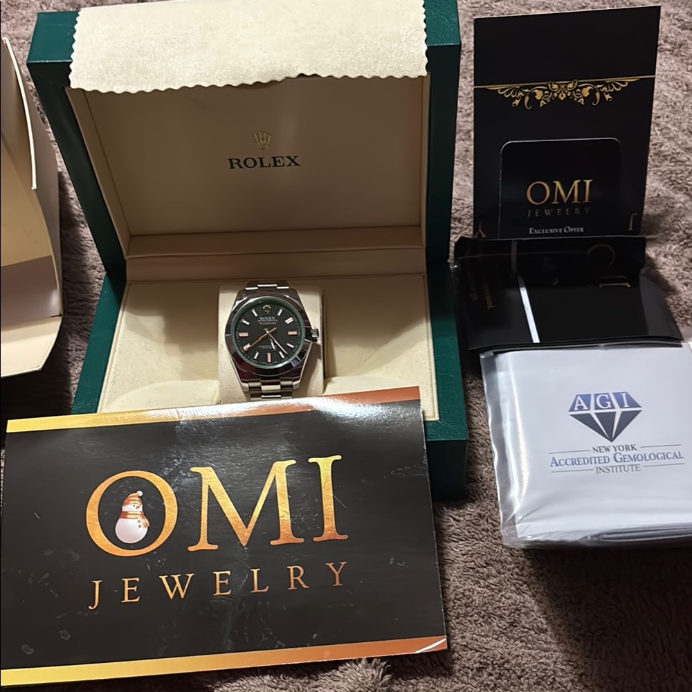 Rolex Black and Silver Luxury Watch